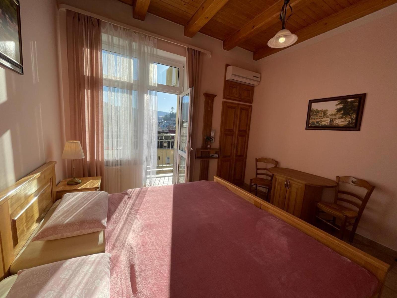 Appartment Centrum Karlsbad Eksteriør billede